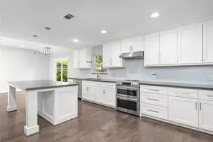 5723 Spellman Rd, Houston, TX 77096 - Photo 12