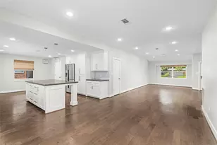5723 Spellman Rd, Houston, TX 77096 - Photo 10