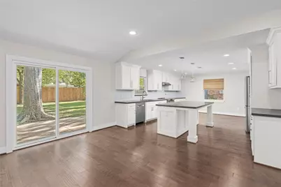 5723 Spellman Road, Houston, TX 77096 - Photo 8