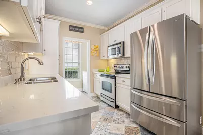 7000 Seawall Boulevard #1011, Galveston, TX 77551 - Photo 14