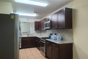 13519 Elder Bridge Dr, Sugar Land, TX 77498 - Photo 4