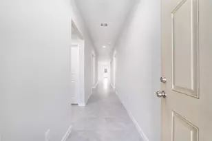 8307 Oakleaf Meadow Ct, Rosharon, TX 77583 - Photo 6