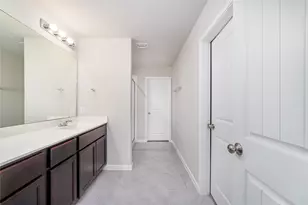 8307 Oakleaf Meadow Ct, Rosharon, TX 77583 - Photo 20
