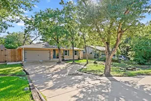 7716 Appomattox Dr, College Station, TX 77845 - Photo 2
