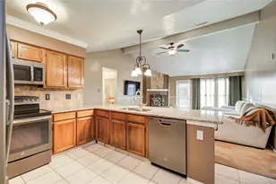 11315 Chelsea Walk Dr, Houston, TX 77066 - Photo 6