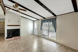 293 Co Rd 406, Edna, TX 77957 - Photo 8