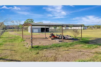 293 County Road 406, Edna, TX 77957 - Photo 38
