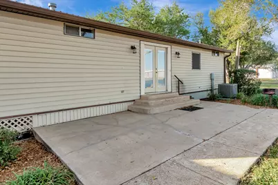 293 County Road 406, Edna, TX 77957 - Photo 32