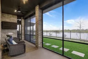 18834 Windy Orch Ct, Manvel, TX 77578 - Photo 2