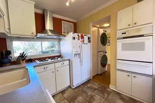 8211 Katy Fwy, Houston, TX 77024 - Photo 10