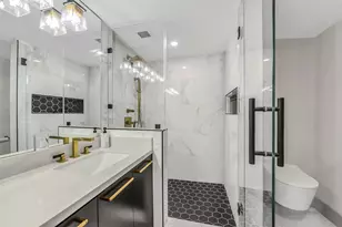 1111 Caroline St, Houston, TX 77010 - Photo 12