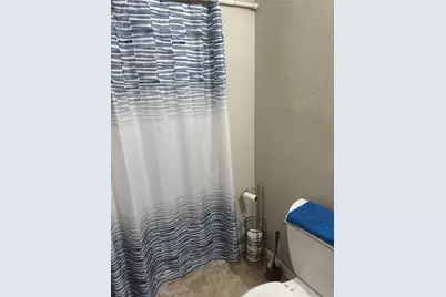 7947 Glenscott Street, Houston, TX 77061 - Photo 24