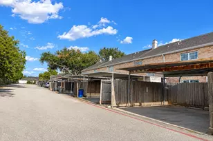 3974 Belle Park Dr, Houston, TX 77072 - Photo 2