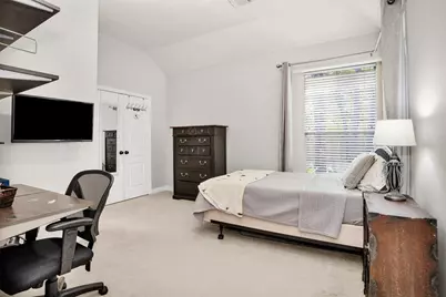 13262 Meadow Creek Lane, Conroe, TX 77302 - Photo 20