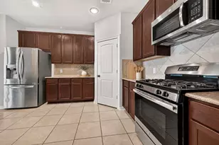 3658 Diamond Creek Dr, Missouri City, TX 77459 - Photo 10
