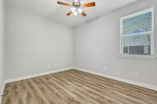 1704 Brill Dr, Friendswood, TX 77546 - Photo 30