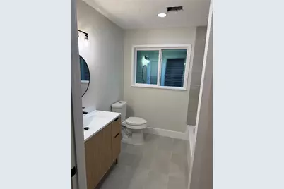 11410 Braewick Drive, Houston, TX 77035 - Photo 10