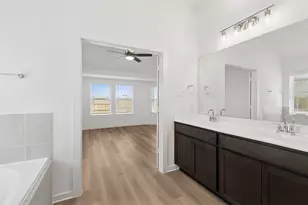 14022 Baikal Mnr Dr, Santa Fe, TX 77510 - Photo 24