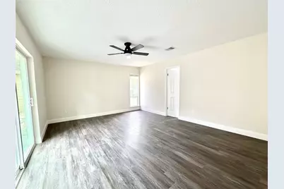14307 Piping Rock, Houston, TX 77077 - Photo 8