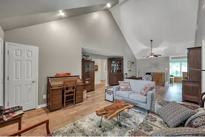 197 Sunset Lake Drive, Huntsville, TX 77340 - Photo 8