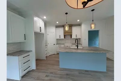 110 Cove Place Court, Conroe, TX 77356 - Photo 10