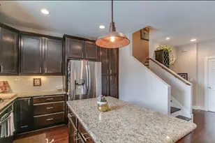 1703 Patterson St, Houston, TX 77007 - Photo 2