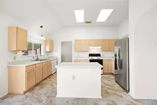 331 Stone Point, New Braunfels, TX 78130 - Photo 8