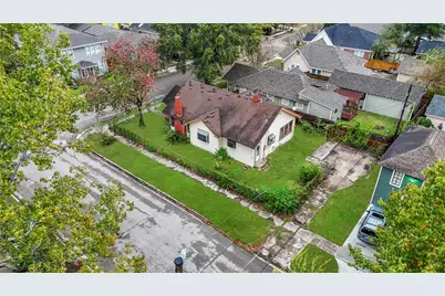 1040 W Cottage Street, Houston, TX 77009 - Photo 1
