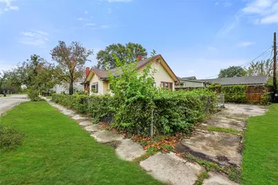1040 W Cottage Street, Houston, TX 77009 - Photo 8