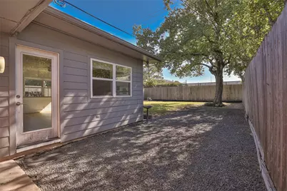 4613 Libbey Lane, Houston, TX 77092 - Photo 18