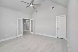 1021 Wine Berry Ct, Magnolia, TX 77355 - Photo 4