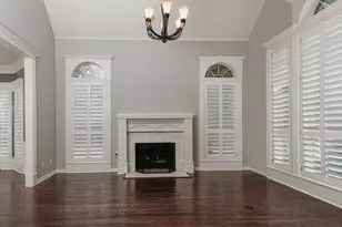 63 Bridgeberry Pl, The Woodlands, TX 77381 - Photo 4