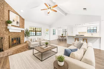 2019 Franklin Circle, Rosenberg, TX 77471 - Photo 2