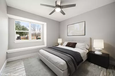 4902 Moody Reef Drive, Bacliff, TX 77518 - Photo 18