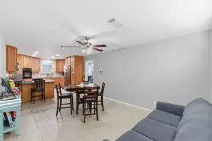 4702 Ave P 1/2, Galveston, TX 77551 - Photo 16