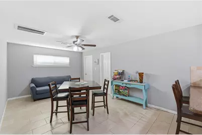 4702 Avenue P 1/2, Galveston, TX 77551 - Photo 14