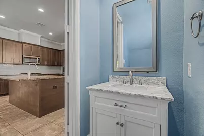 829 W 20th Street, Houston, TX 77008 - Photo 8