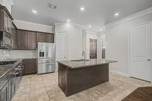 829 W 20th St, Houston, TX 77008 - Photo 6