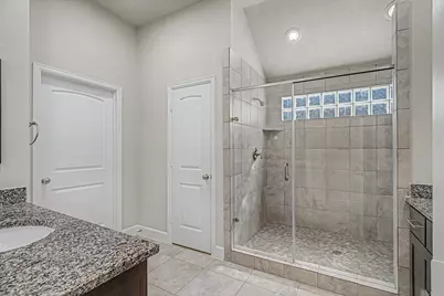 829 W 20th Street, Houston, TX 77008 - Photo 26