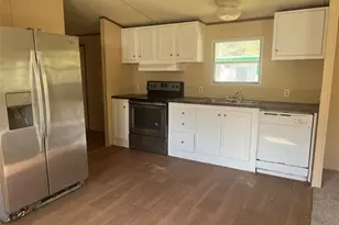 2007 Juanita St, Dayton, TX 77535 - Photo 2