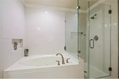 5708 Montclair Hill Lane, Rosharon, TX 77583 - Photo 16