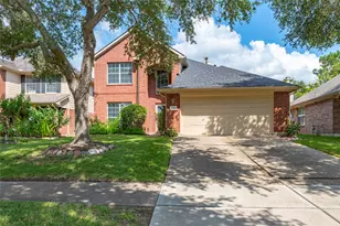 5708 Montclair Hill Ln, Rosharon, TX 77583 - Photo 2