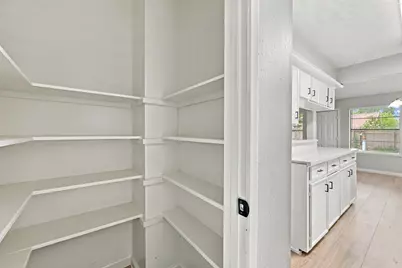 9859 Sageroyal Lane, Houston, TX 77089 - Photo 12