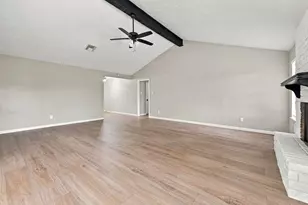 9859 Sageroyal Ln, Houston, TX 77089 - Photo 8