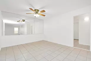 7400 Bellerive Dr, Houston, TX 77036 - Photo 6