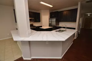 2707 Roaring Oaks Ln, Katy, TX 77449 - Photo 10