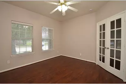 2707 Roaring Oaks Lane, Katy, TX 77449 - Photo 6