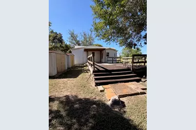 1141 County Road 2104, Columbus, TX 78934 - Photo 14