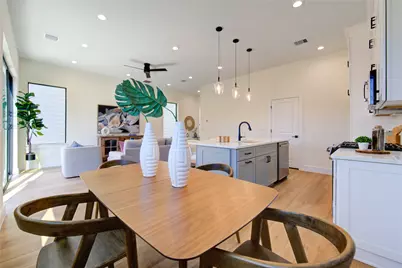 6123 Pacific Forest Drive, Houston, TX 77091 - Photo 16