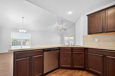 5310 Songlark Bluff Circle, Katy, TX 77449 - Photo 18